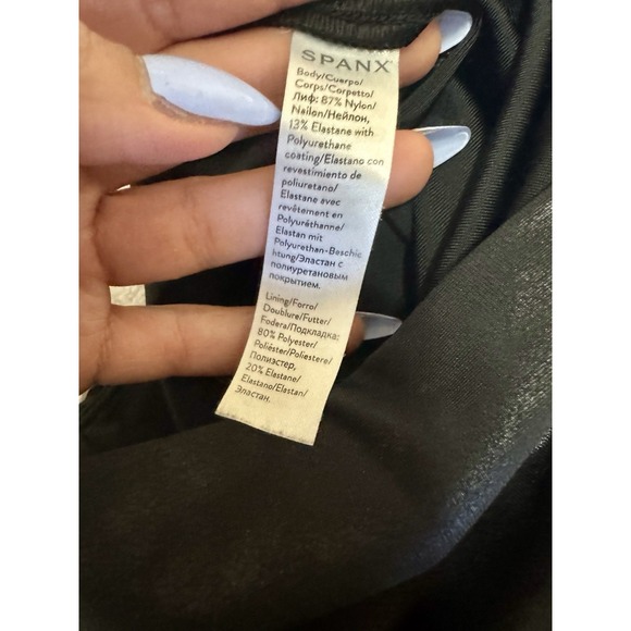 EUC! SPANX Quilted Faux Leather Shiny Moto Skinny Leggings Black Women's Sz S - Picture 7 of 9